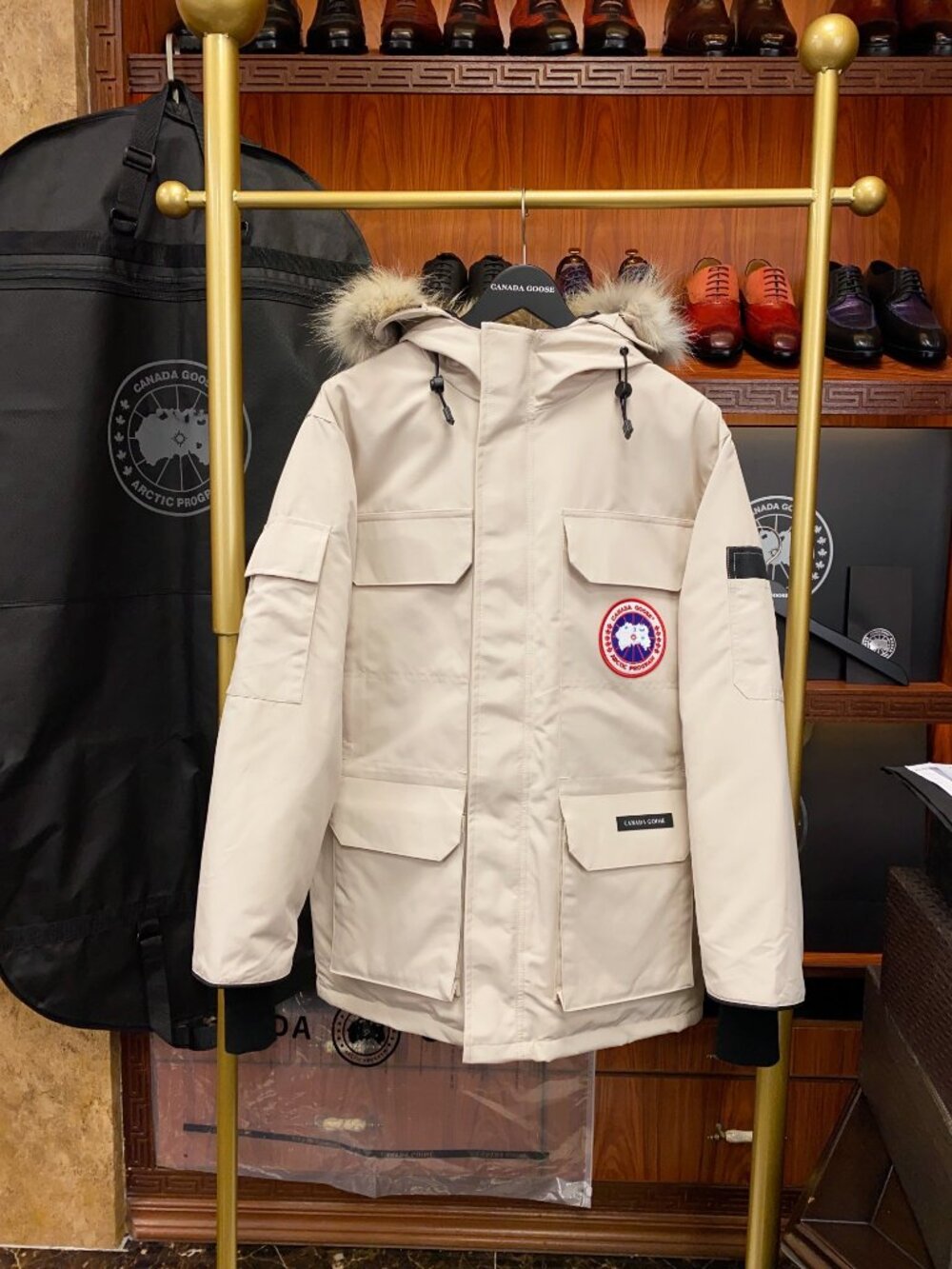 Canada Goose Expedition Cream Fur Hood Parka Jacket
